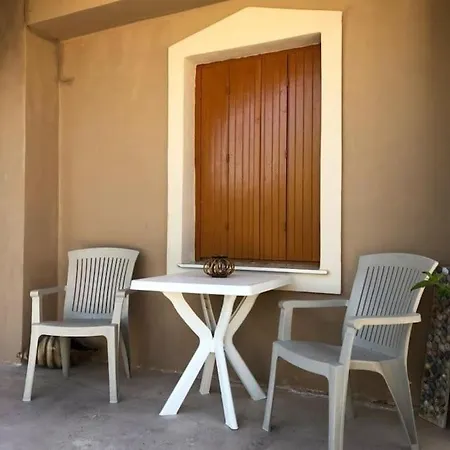 Earthly Paradise Apartment *